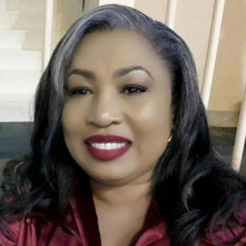 Meet your Posher, Posh